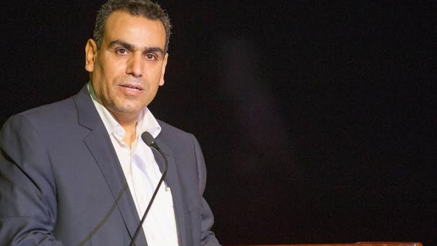 وزير الثقافة يفتتح الدورة التأسيسية لليوم العربي للشعر